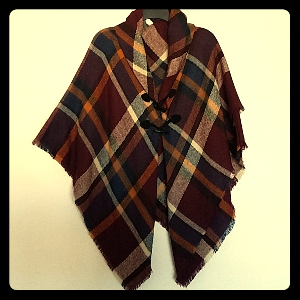Knitted plaid button up poncho